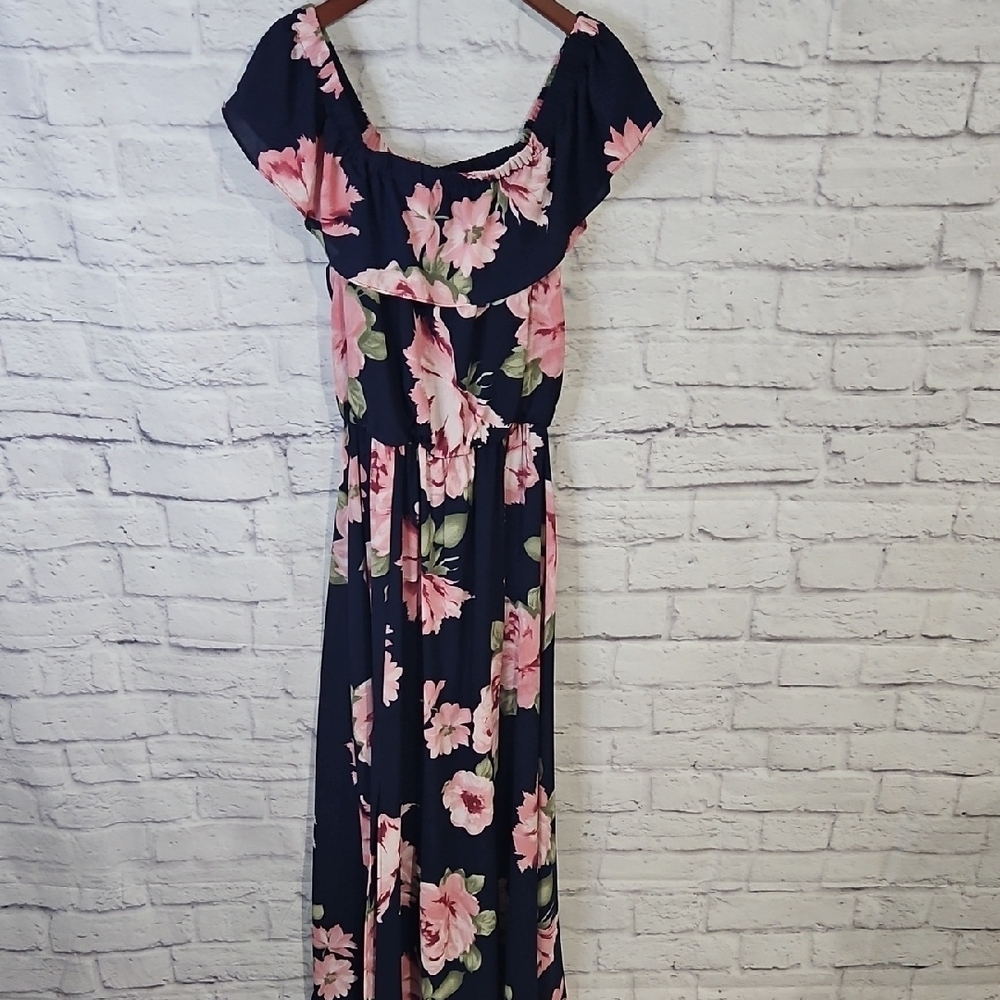 Floral Off-Shoulder Maxi Dress
